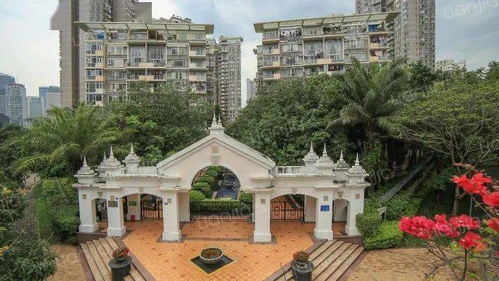 擴容預期下,臨深15公里,1字頭買和記黃埔 疊院